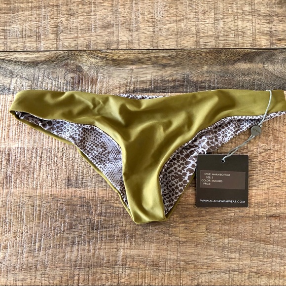 ❣️SOLD❣️ Acacia Swimwear Bikini Set Sz S - Picture 3 of 3